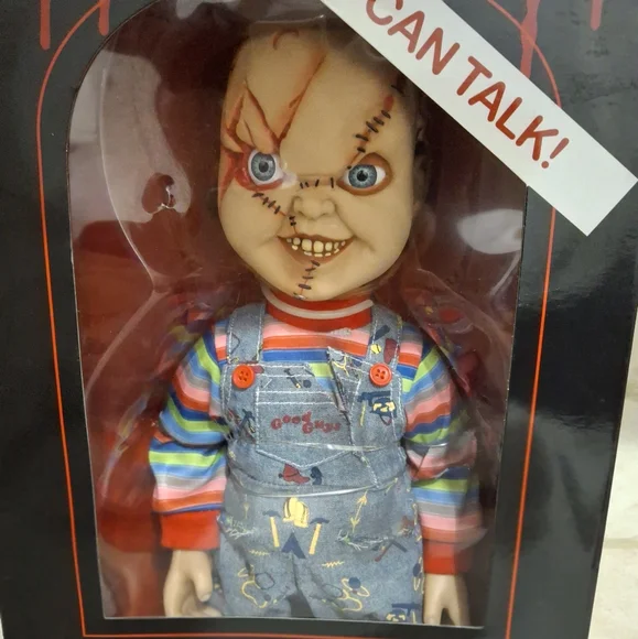 Chucky Talking Collectors Doll Horror - Picture 2 of 7